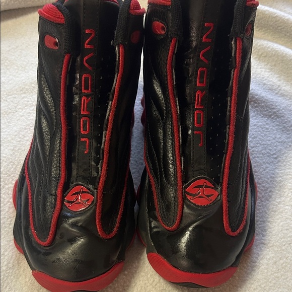 Jordan Black and Red Athletic Sneakers - Picture 11 of 11